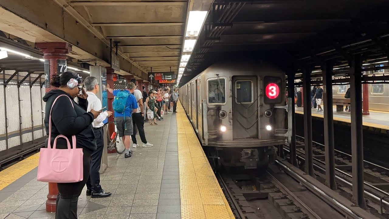 R62/R62A/R142 Downtown 1 Local And 2,3 Express Trains At 72nd Street