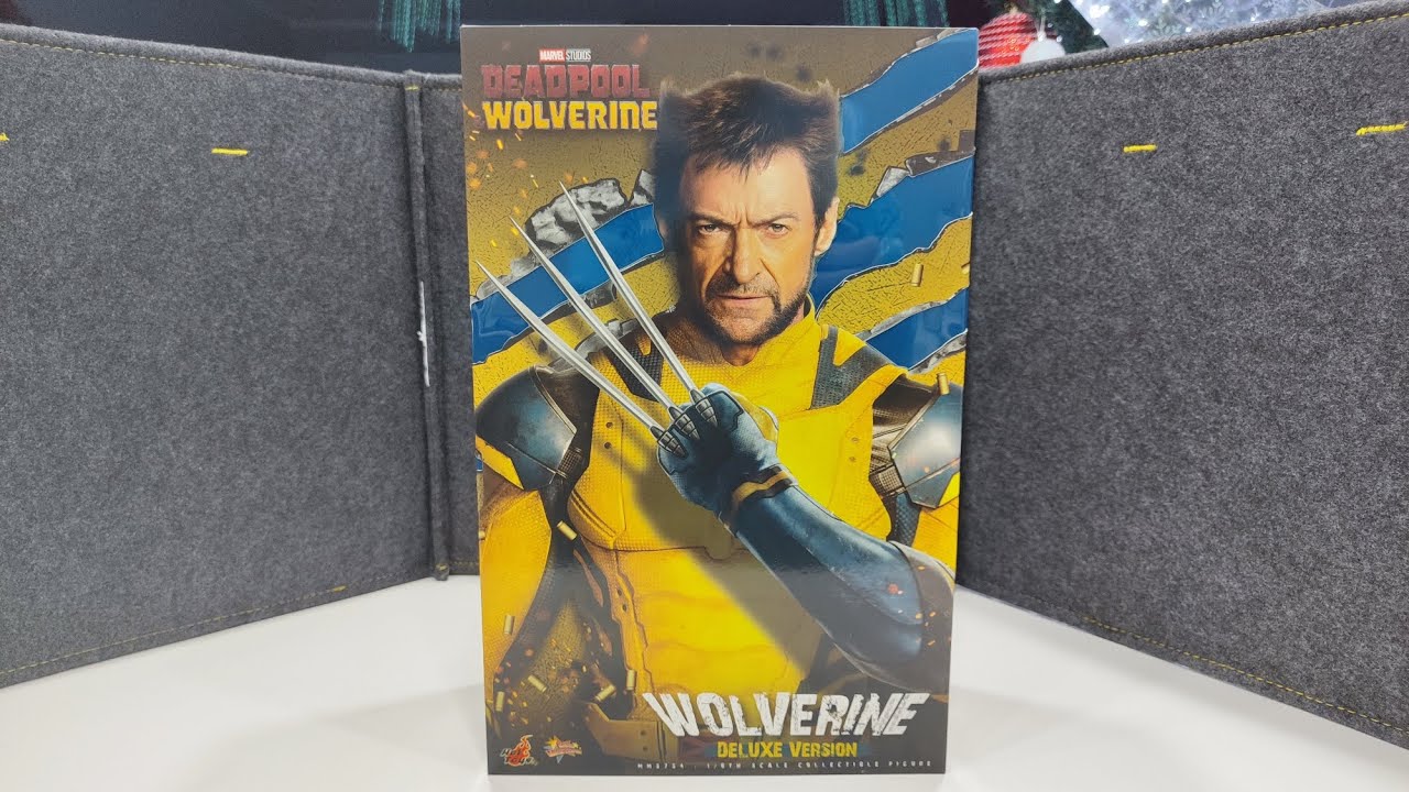 Hot Toys Wolverine Deluxe version Deadpool & Wolverine  Marvel #hottoys #wolverine #doll #marvel 