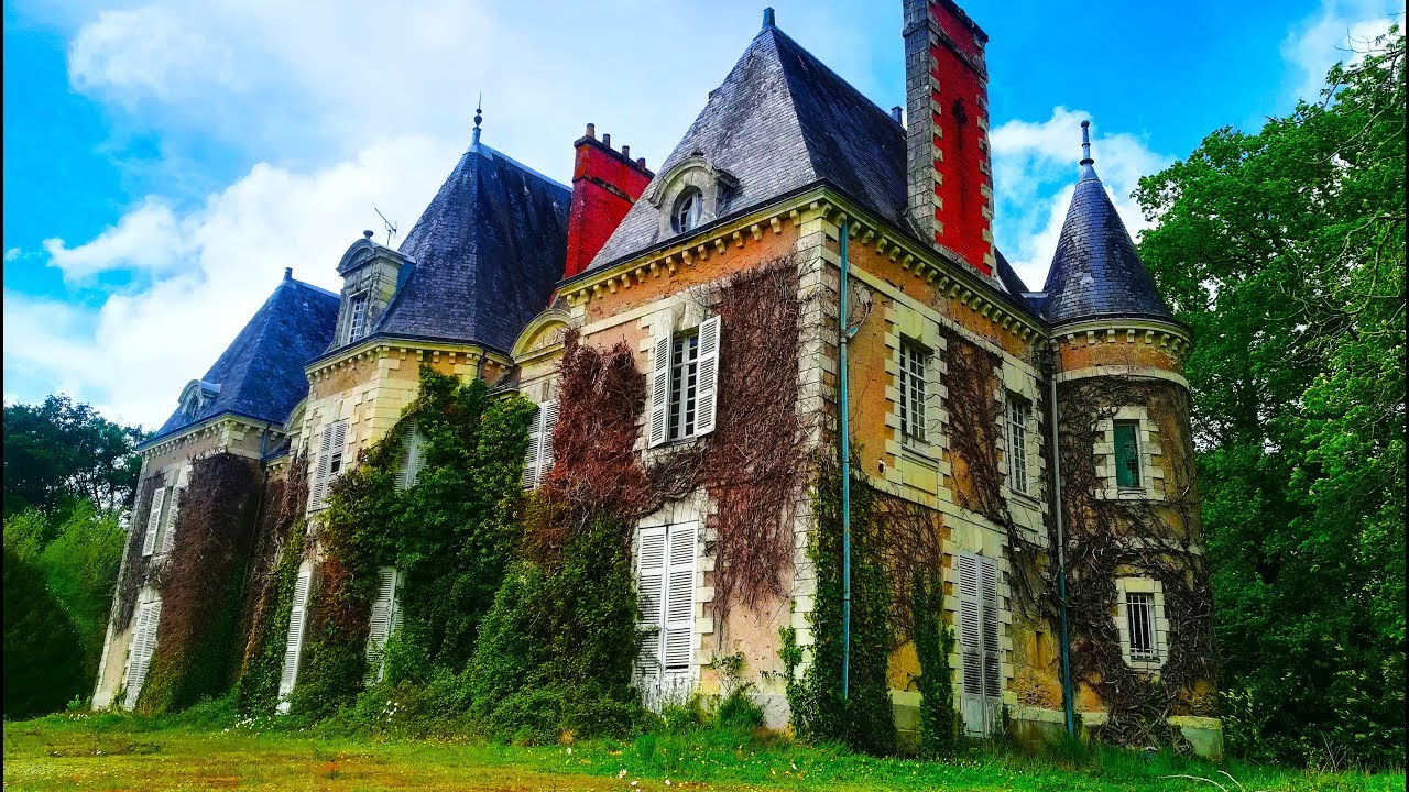 URBEX | EXPLORAMOS O CHATEAU DO LAGO ABANDONADO!!!