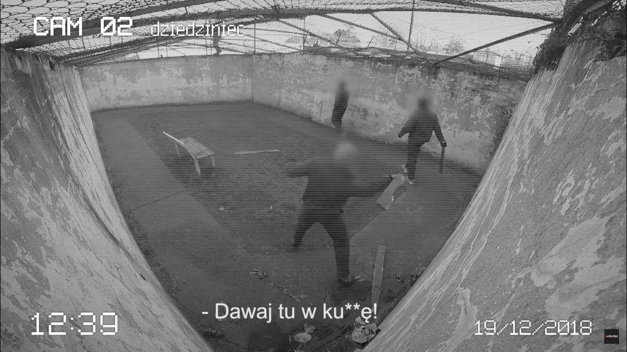 Skazani pseudokibice zdemolowali spacerniak! #Służba_Więzienna
