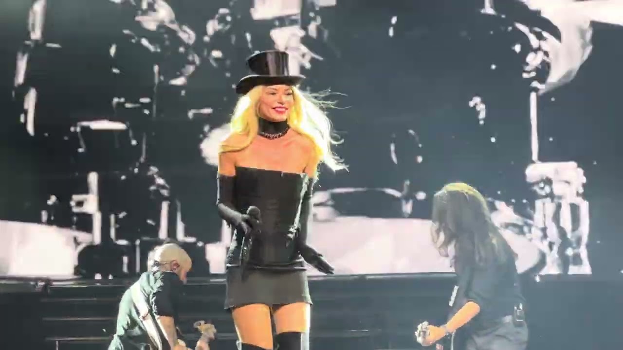 Shania Twain - Man! I feel like a woman - Dublin Ireland - 20/09/23