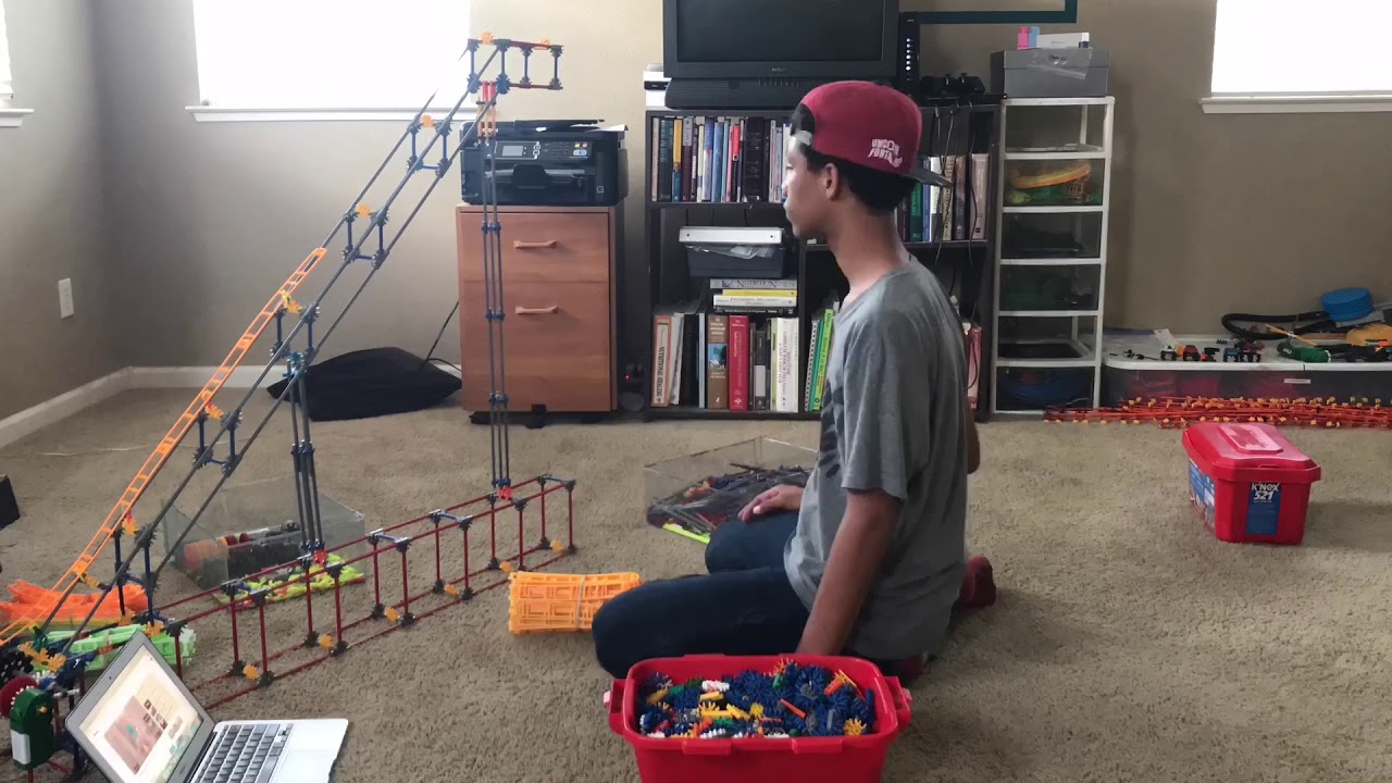 K’NEX Maverick: покадровая постройка