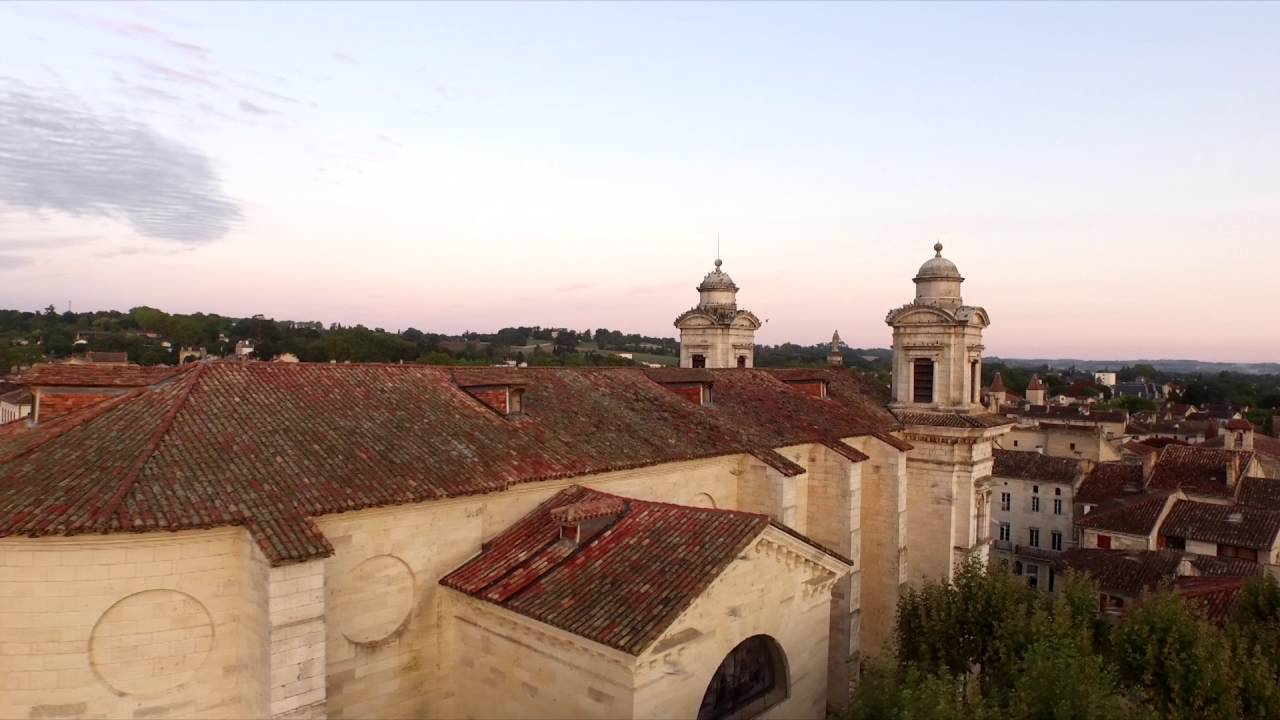 Chateau Henri IV Nérac Albret vidéo drone Midi en France