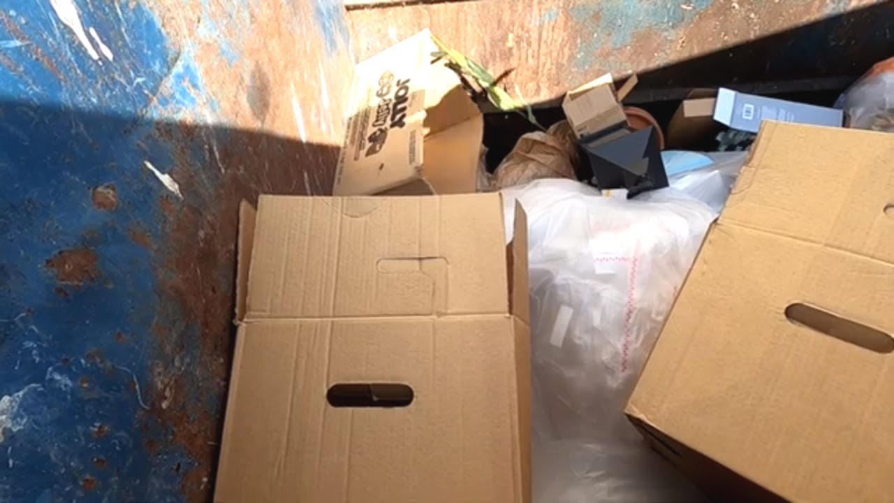 Dumpster Diving- Look what the Store Hid in these boxes!