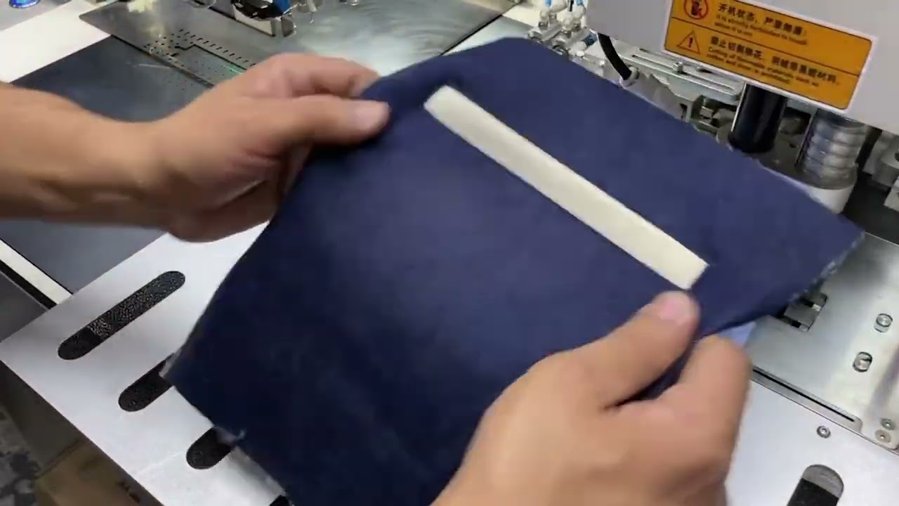 GE-1008Z-330 - M&aacute;quina Autom&aacute;tica para costurar Bolso Embutido