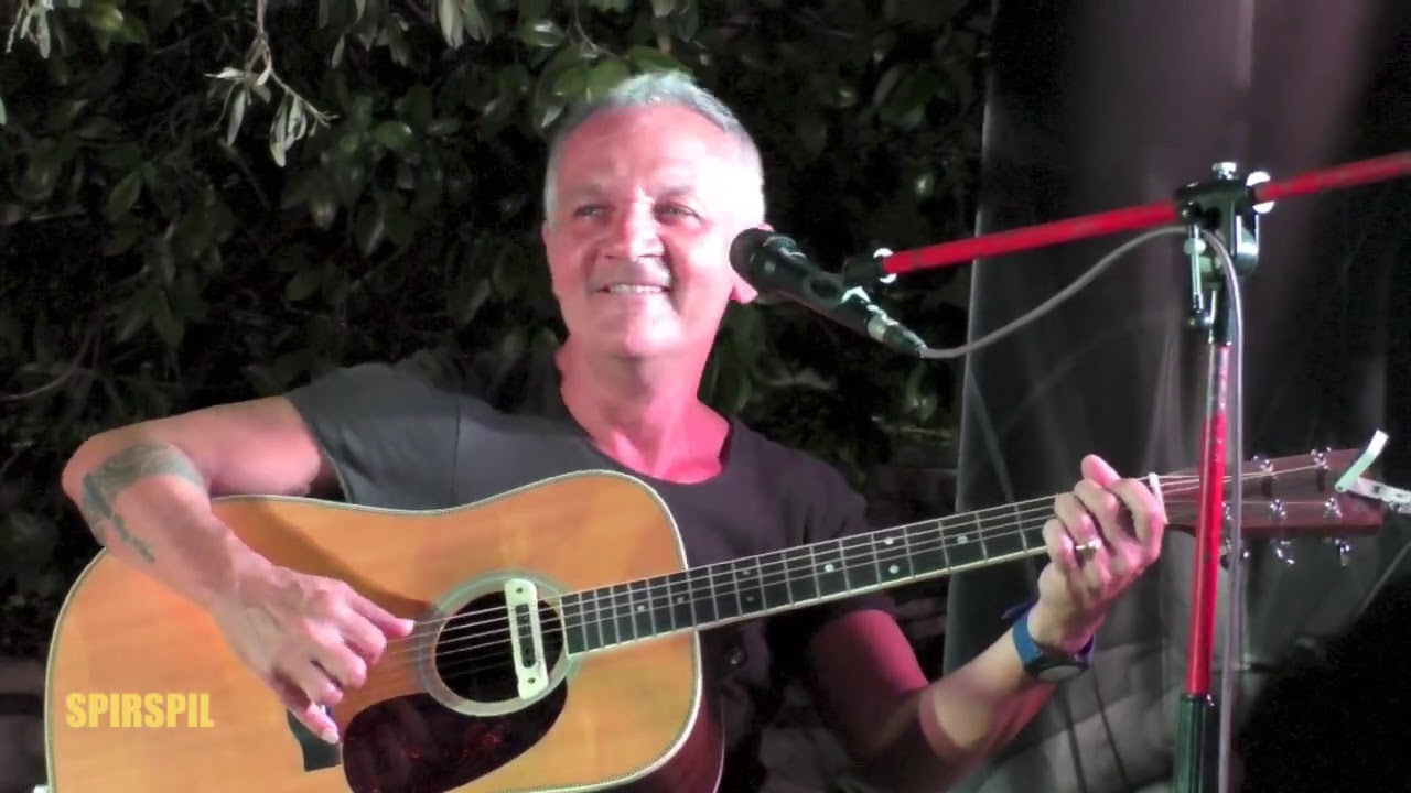 Βροχή μου (acoustic)-Χρήστος Θηβαίος (28/7/20 Polis Art Cafe)
