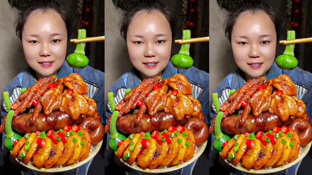 Let&rsquo;s Eat Show | Satisfying Fried Duck Feet & Spicy Sausages &ndash; So Delicious!