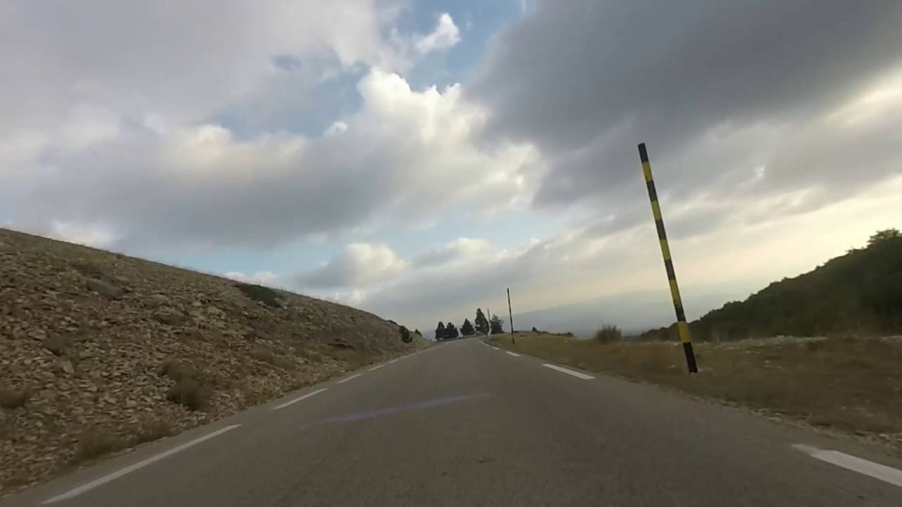 Descente du Ventoux à vélo