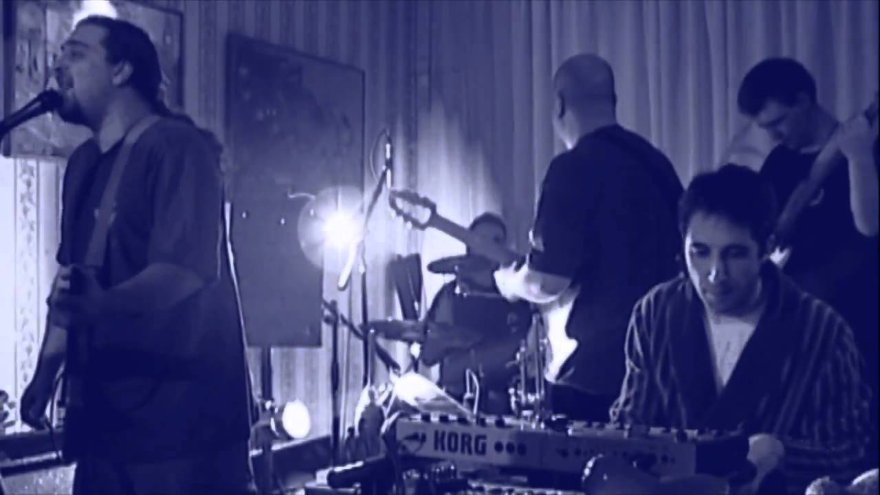 BLOCK OUT LIVING ROOM SKC Finansijska konstrukcija i Tata brada 24.03.2007