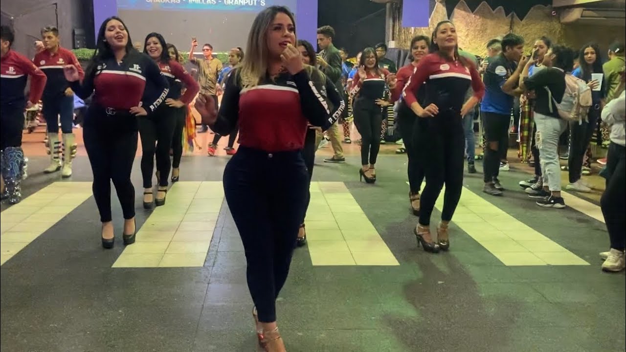 CAPORALES SAN SIMON SUCRE - En el Ensayo con Banda de los Tinkus Wistus Auurrr 2022