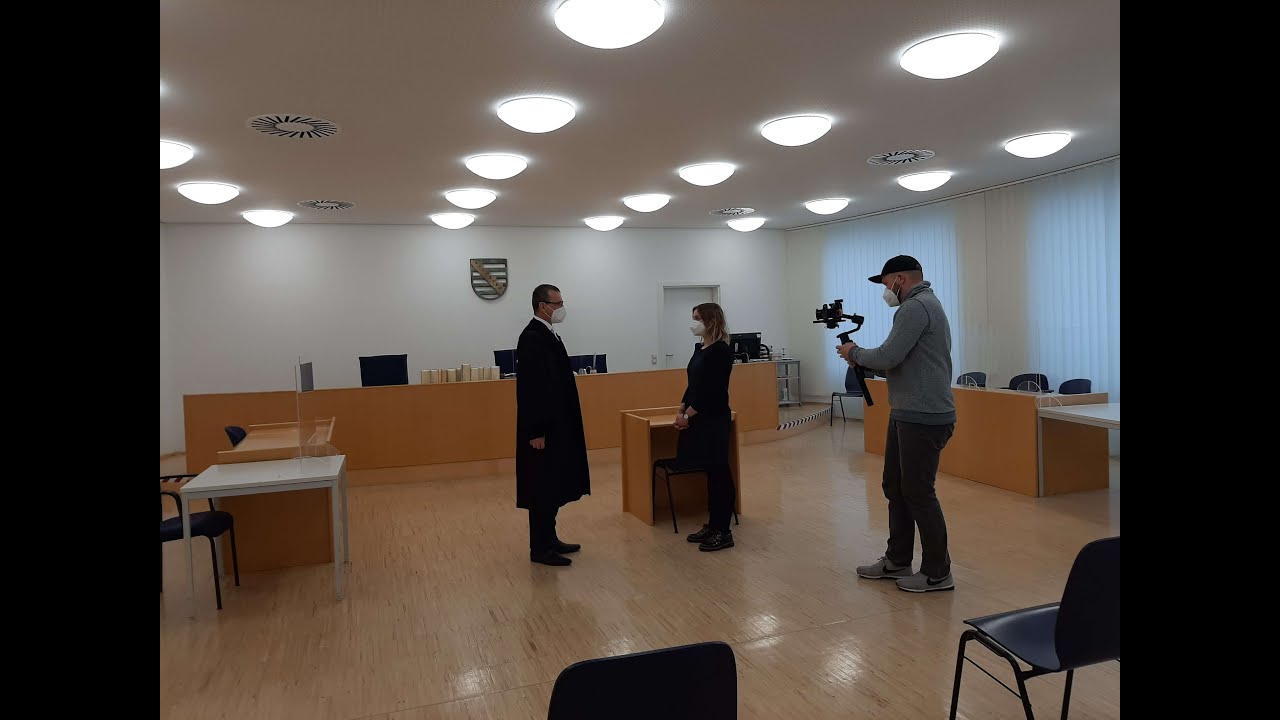 Im Namen des Volkes - Die gläserne Stadt zu Besuch im Amtsgericht