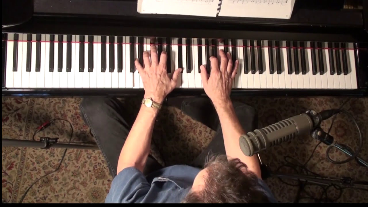 Wave  A. C. Jobim | Tutorial  |   Jazz Piano College 111