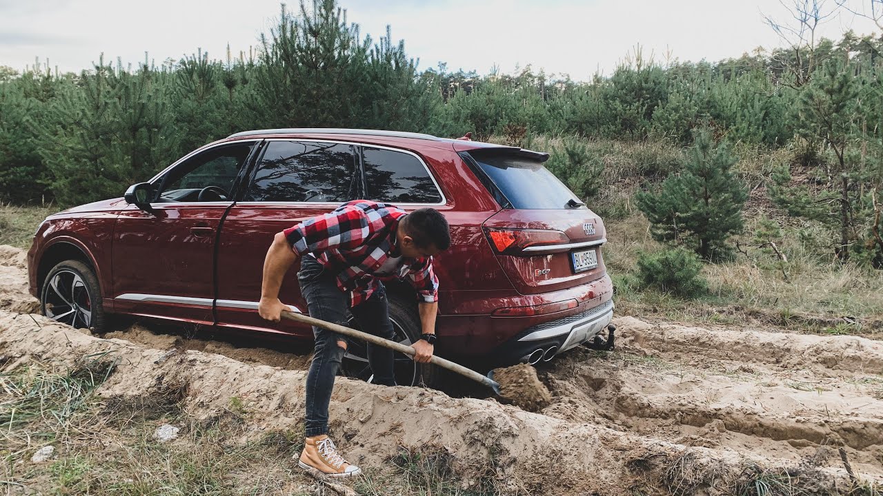 Vlastnou blbosťou som zahrabal Audi SQ7 za 150 tisíc eur