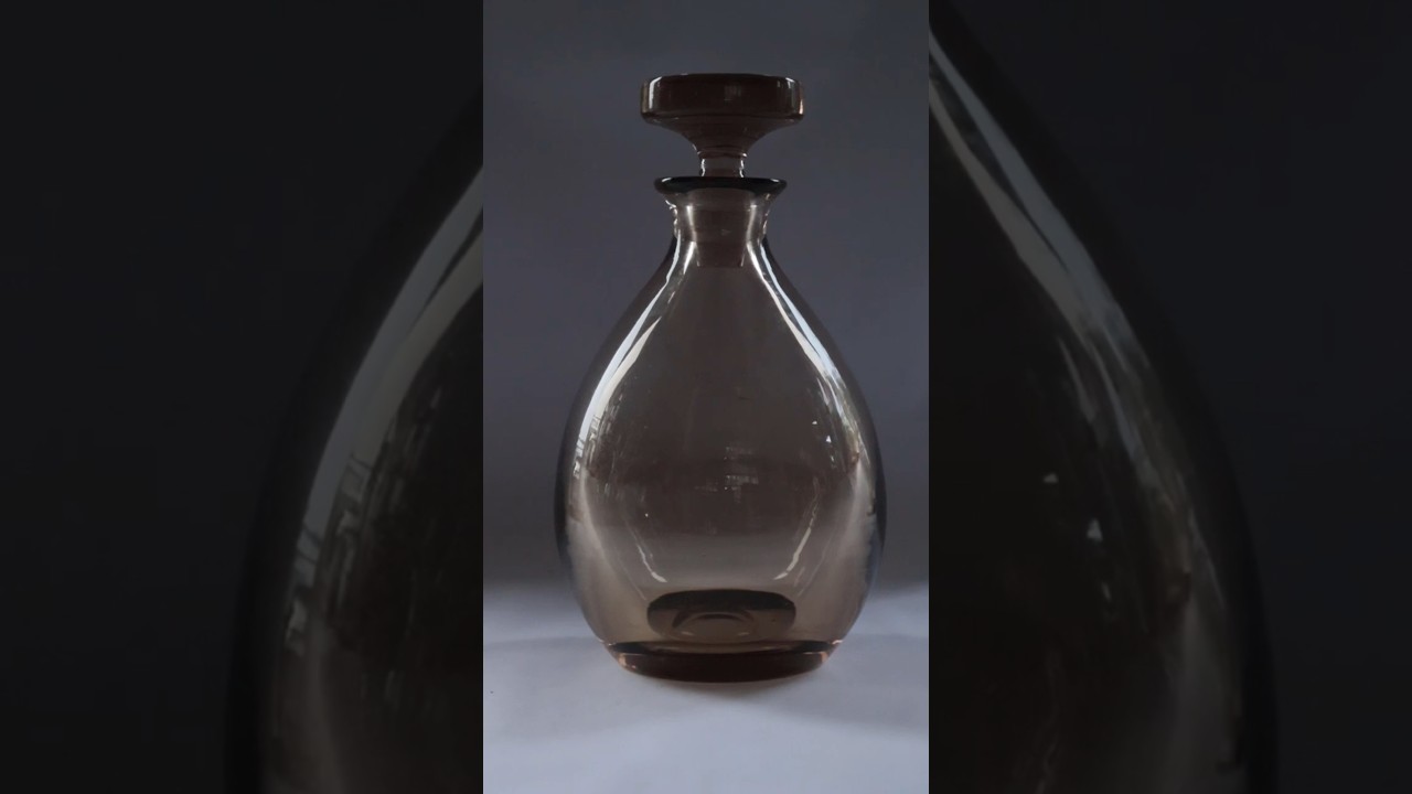 Графин Strombergshyttan S.19/912 соломенного цвета, приблизительно 1930-е годы - винтажный стекля...