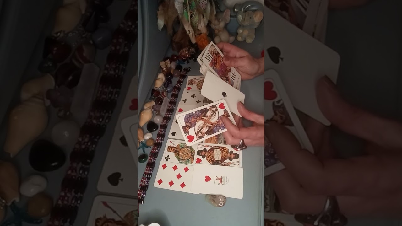 C'e una donna che vi vuole separare ma...se lo piglia in saccoccia😉😆😇protezione dall'Alto 