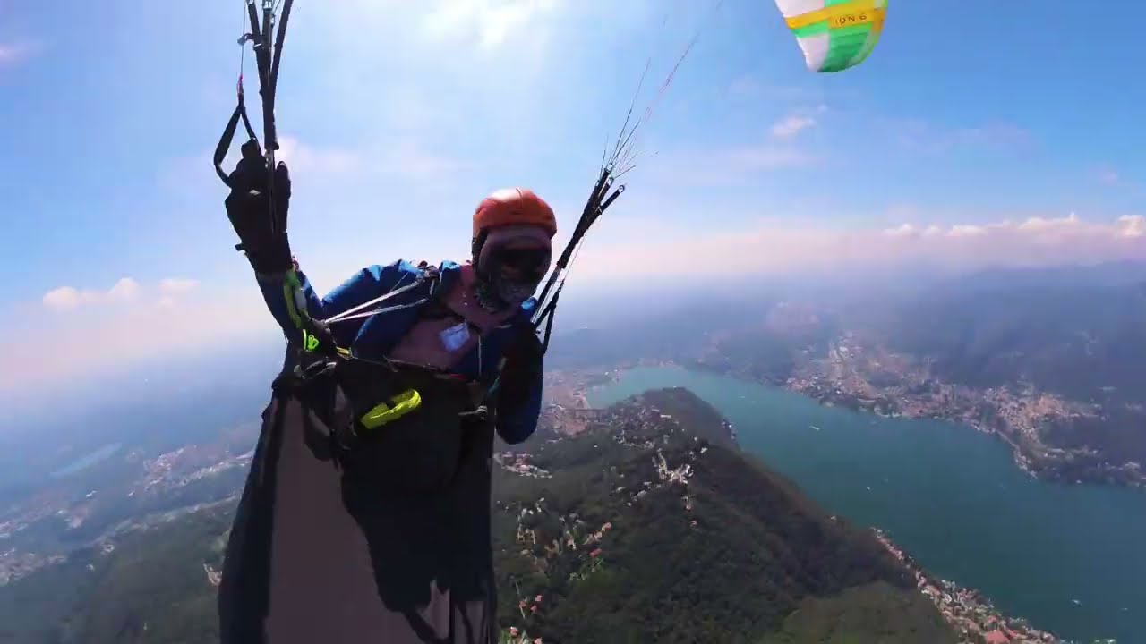 Paragliding Cornizzolo to Lake Como, Italy.