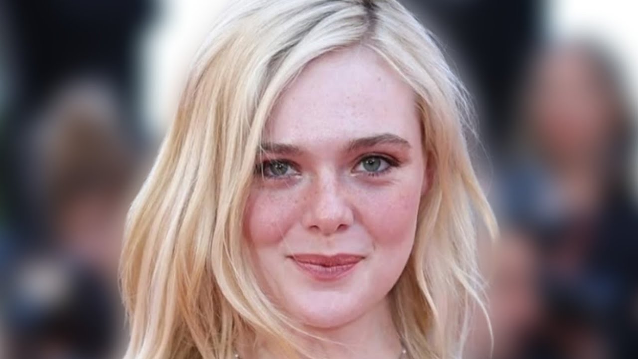 🥰 Why We All Love Elle Fanning?