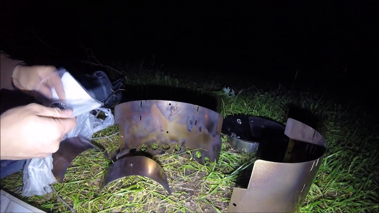 The Littlbug Senior Stove impresses with wood and alcohol
