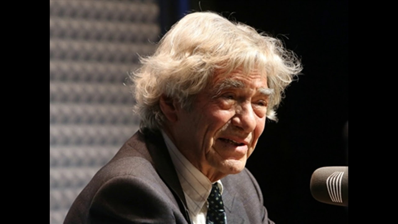 Carlos Moya entrevistado en la Fundación Juan March.
