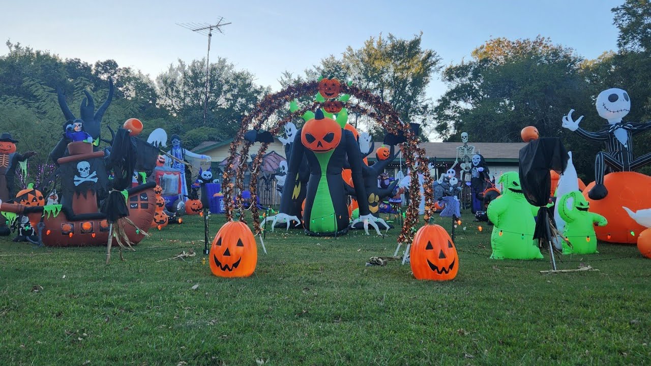 Halloween Display 2023!! Daytime walk through!!