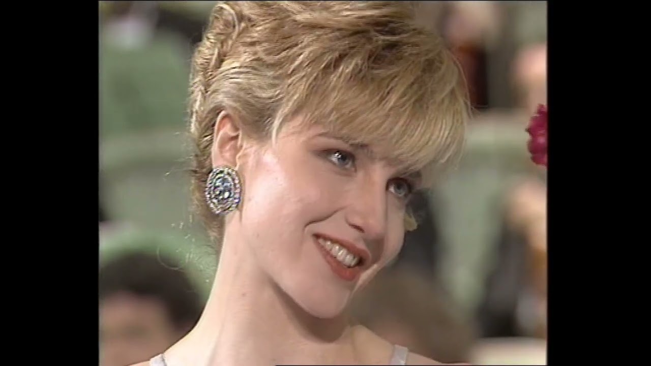SANREMO 1993   Inizio Serata finale
