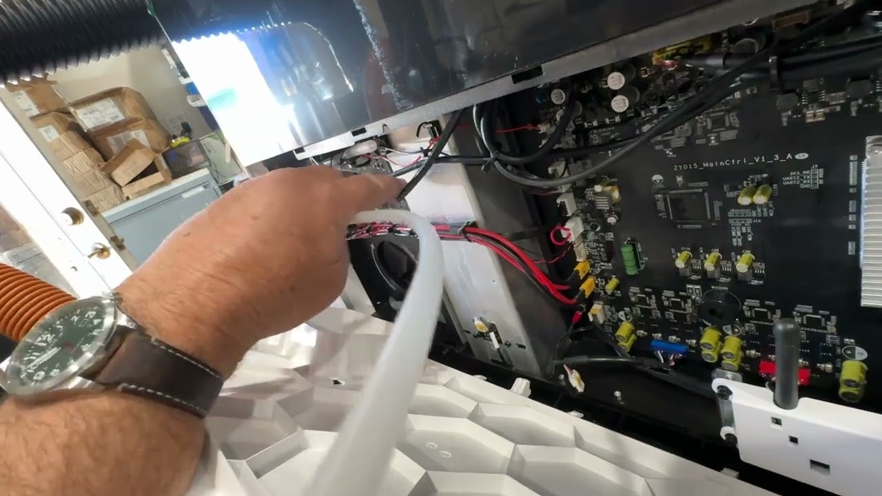 Xtool P3 laser. Bypassing the built in air-assist. 