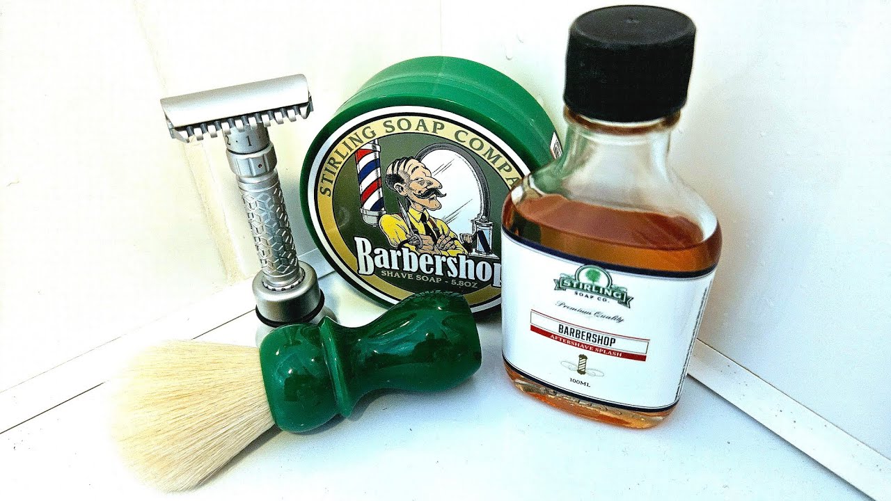 Pearl Flexi Open comb Razor. Stirling Barbershop Soap. Yaqi Dandelion Brush. Willy's Blade.