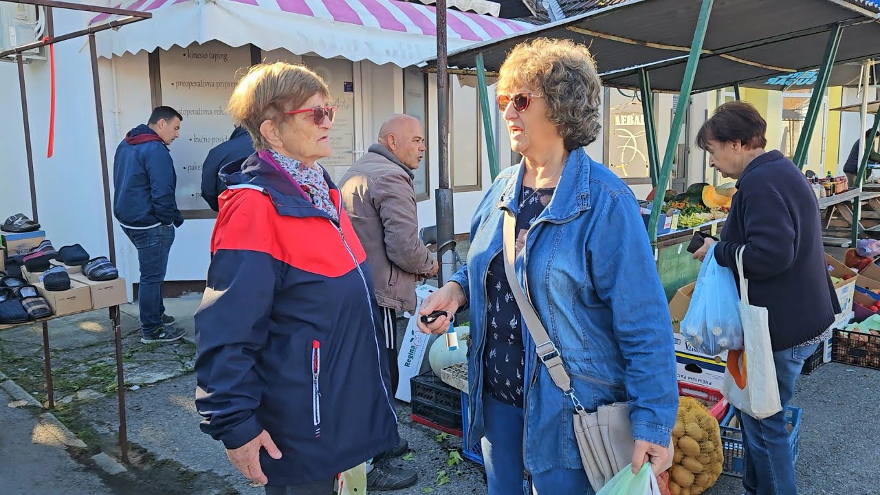Pogledajte što se ponedeljkom prodavalo i kupovalo na orahovačkoj tržnici - 7. 10. 2024.