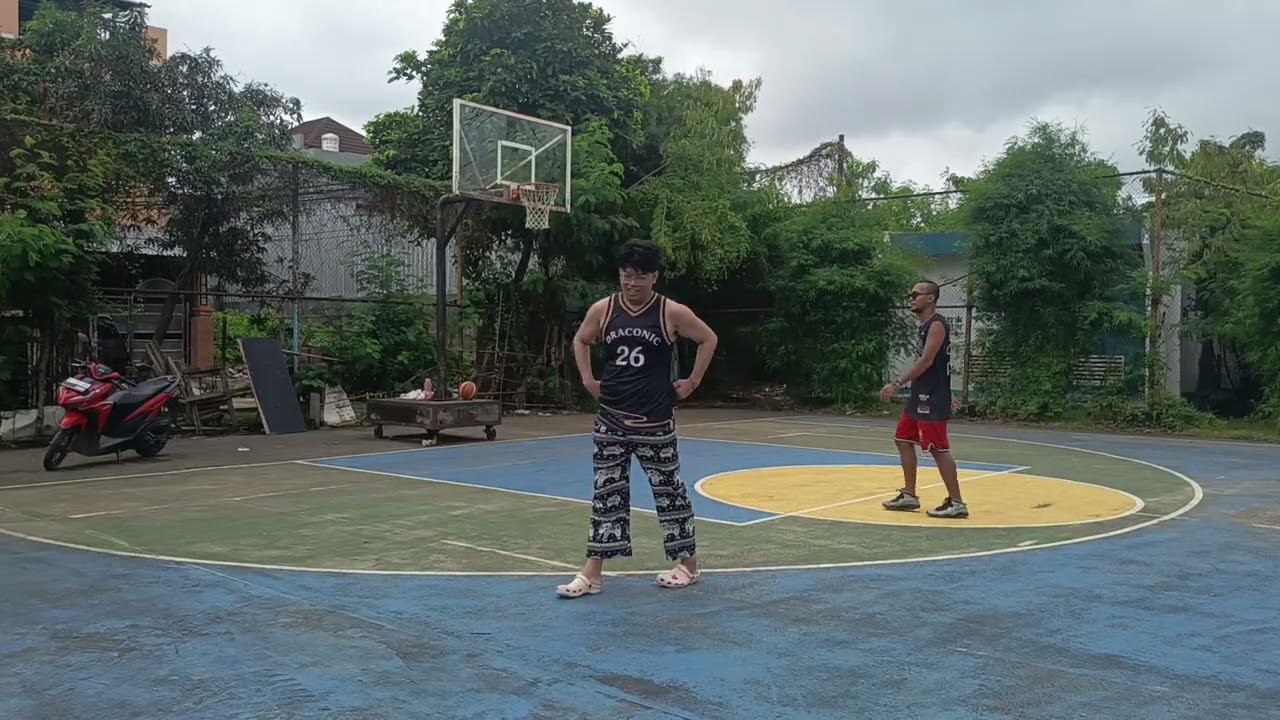 Sunday basketball 220226