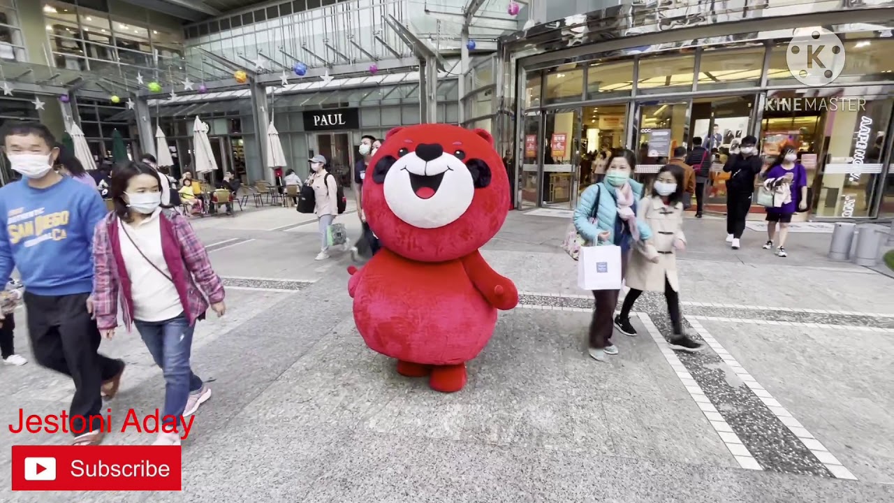BIG CITY SHOPPING MALL IN HSINCHU