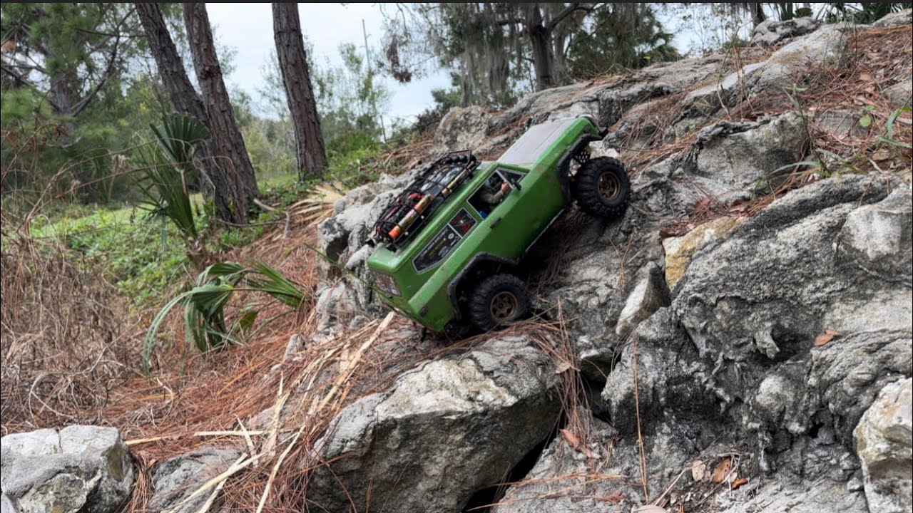 Red cat international scout on insane Rockledge with bonus stop motion action