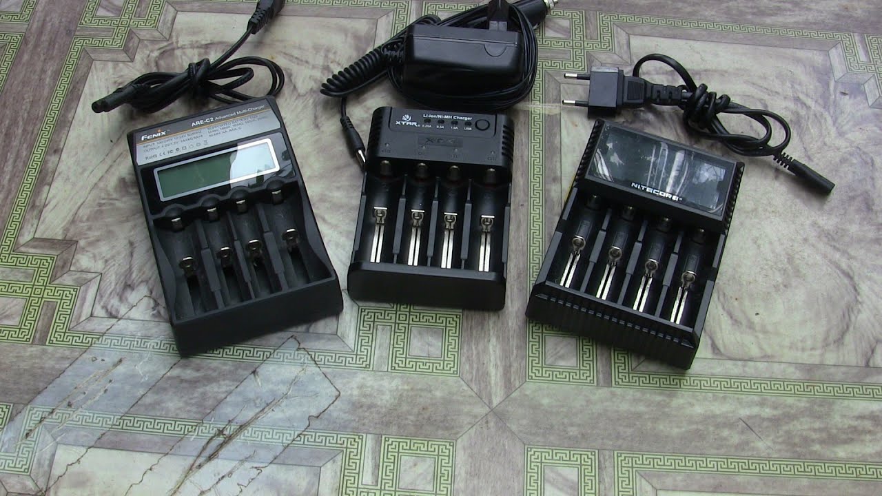 Сравнение универсальных зарядных устройств FENIX, Nitecore, XTAR