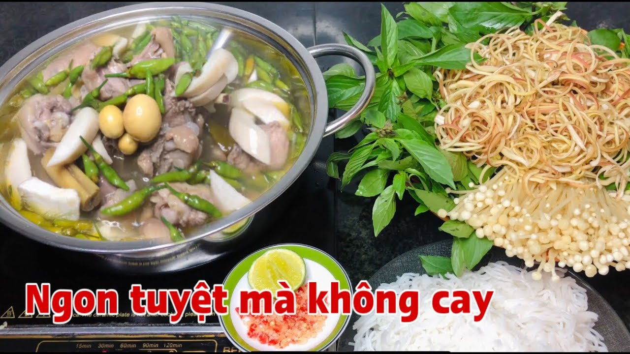 Lẩu G&agrave; ớt hiểm m&oacute;n ngon đ&atilde;i kh&aacute;ch dễ nấu nhất.