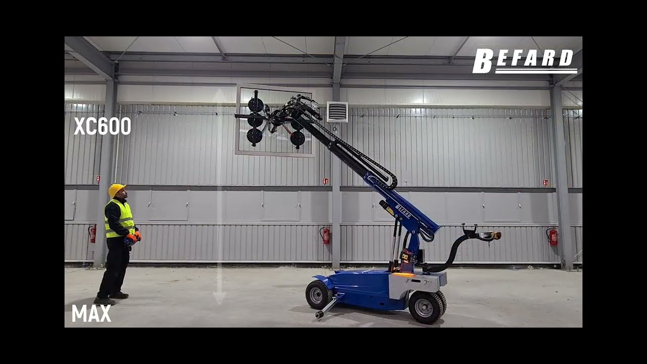 BEFARD XC600 Glazing robot. For the assembly and transport of windows and heavy glass panes