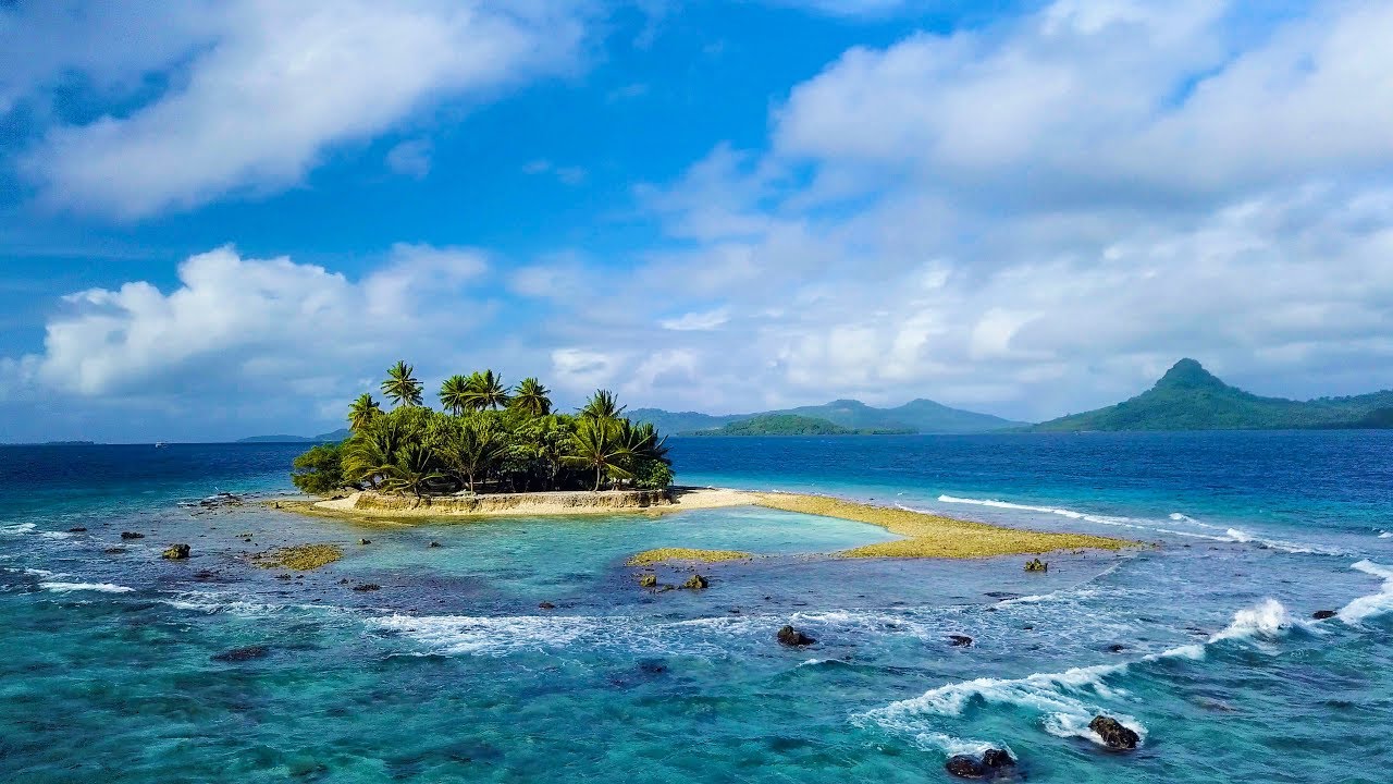 [ 4K Ultra HD ] ジープ島の姉妹アイランド「フォノム島」Fonom Island in Truk Lagoon,Chuuk,Micronesia