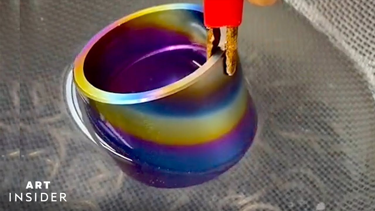Dipping Process Instantly Transforms Metal Jewelry