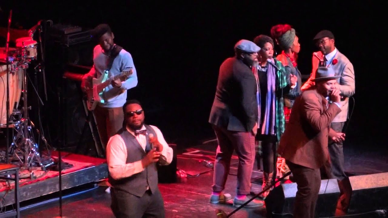 Eric Roberson featuring Phonte -- 'We Are On The Move' live in Atlanta