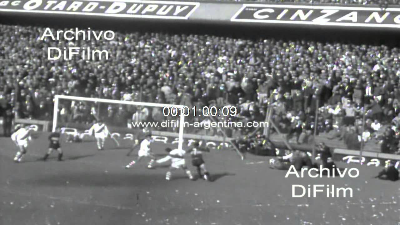 Boca Juniors vs River Plate - Campeonato Metropolitano 1967