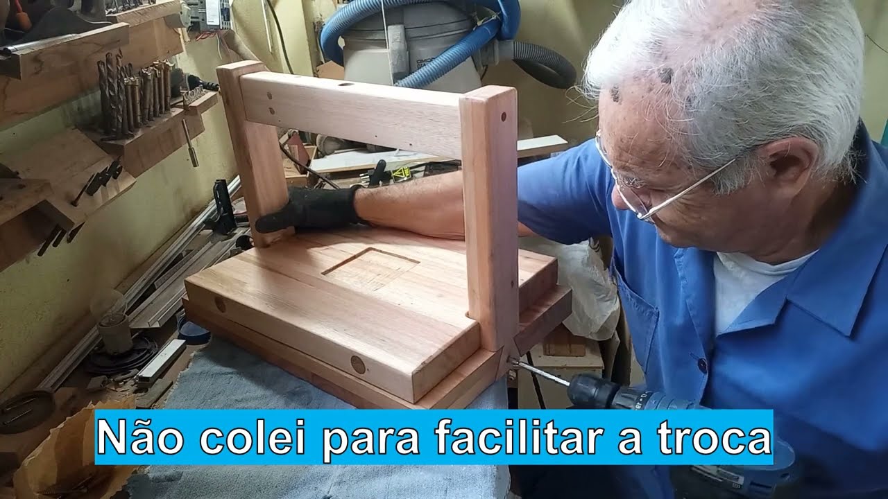 Prensa para restauro.