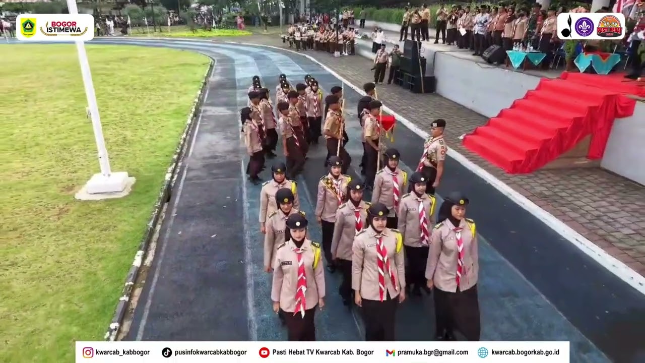 Gerakan Pramuka Kwartir Ranting Cibinong Semarakkan Gelar Senja Perdana di Alun-Alun Cirimekar