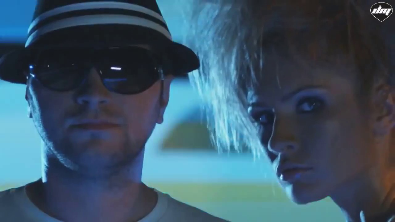 Inna (ft. Bob Taylor) - Deja Vu