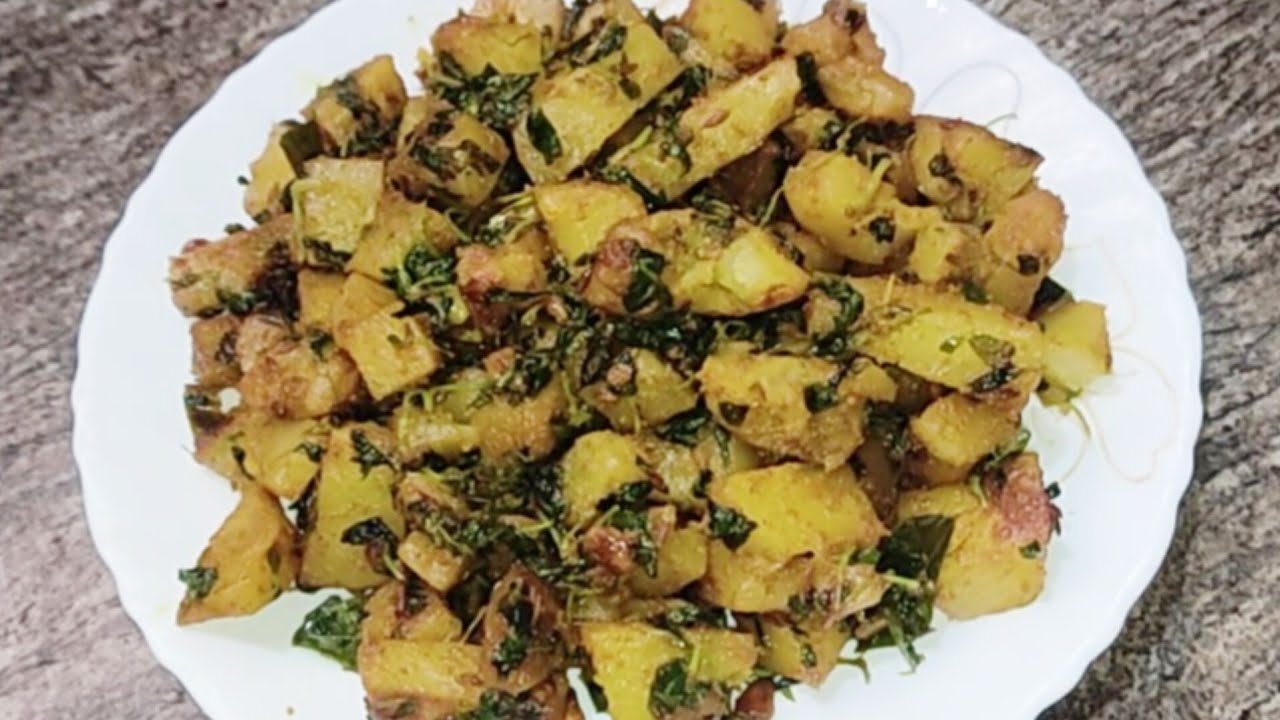 Aloo Methi Fry Recipe//అన్నం చపాతీల్లోకి సింపుల్ గా అయిపోయే కూర//Fenugreek Potato Curry 