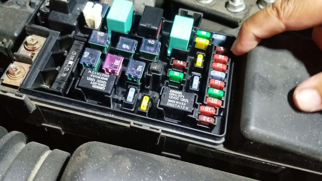 2007 Honda Accord Coupe V6 tail light and dash lights don't work