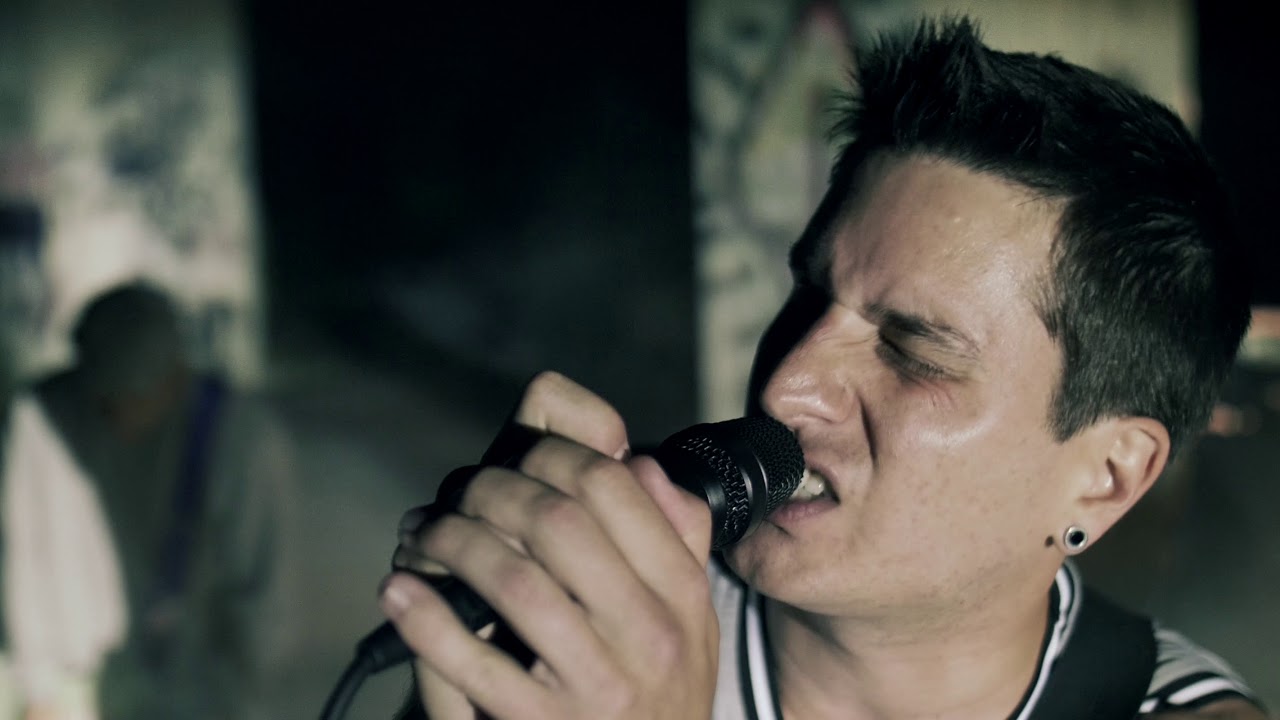 Hot Pants / 7 r&aacute;no (official videoclip)