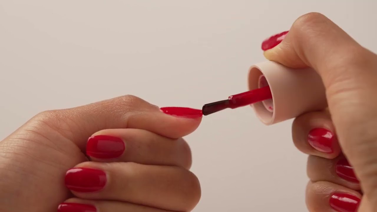 Jak zrobić manicure za pomocą Semilac Easy Off krok po kroku?