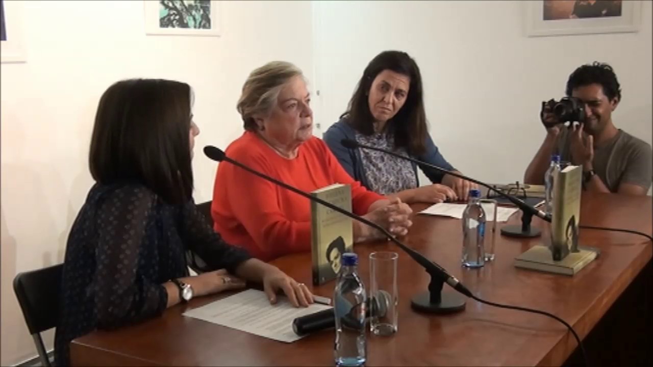 À conversa com Helena Sacadura Cabral...