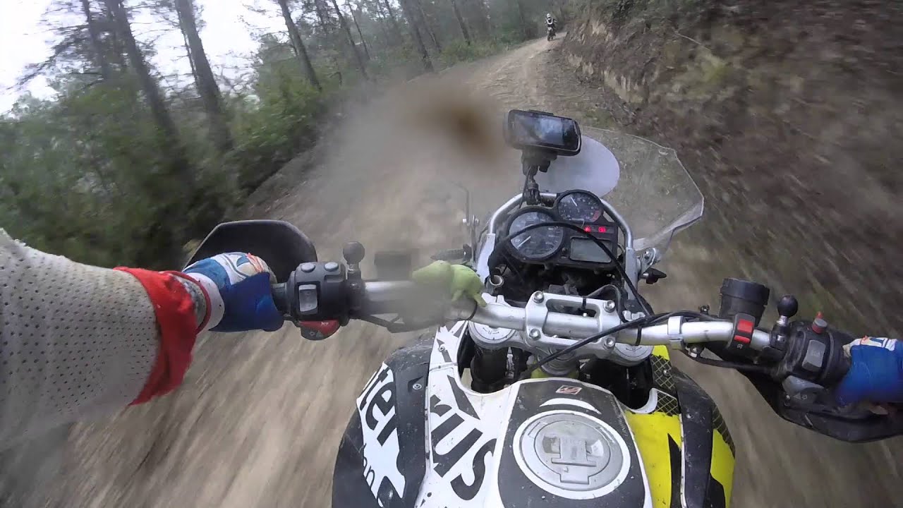 OffRoad Chase: BMW R 1200 GS HPr vs Beta 520 RR