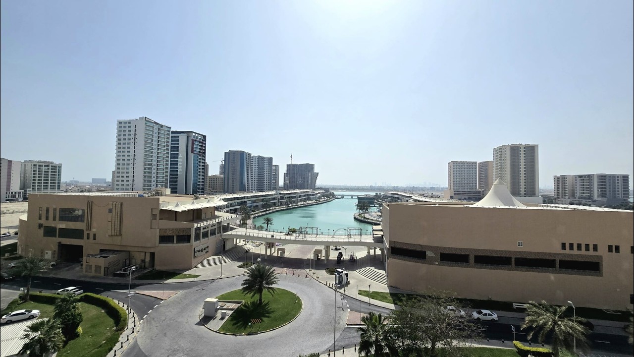 Reasonably priced 3 bedroom + maid room family apartment with lagoon view