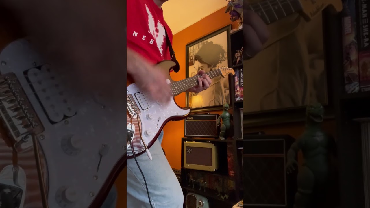 Loving this trashy amp and guitar sound combination 