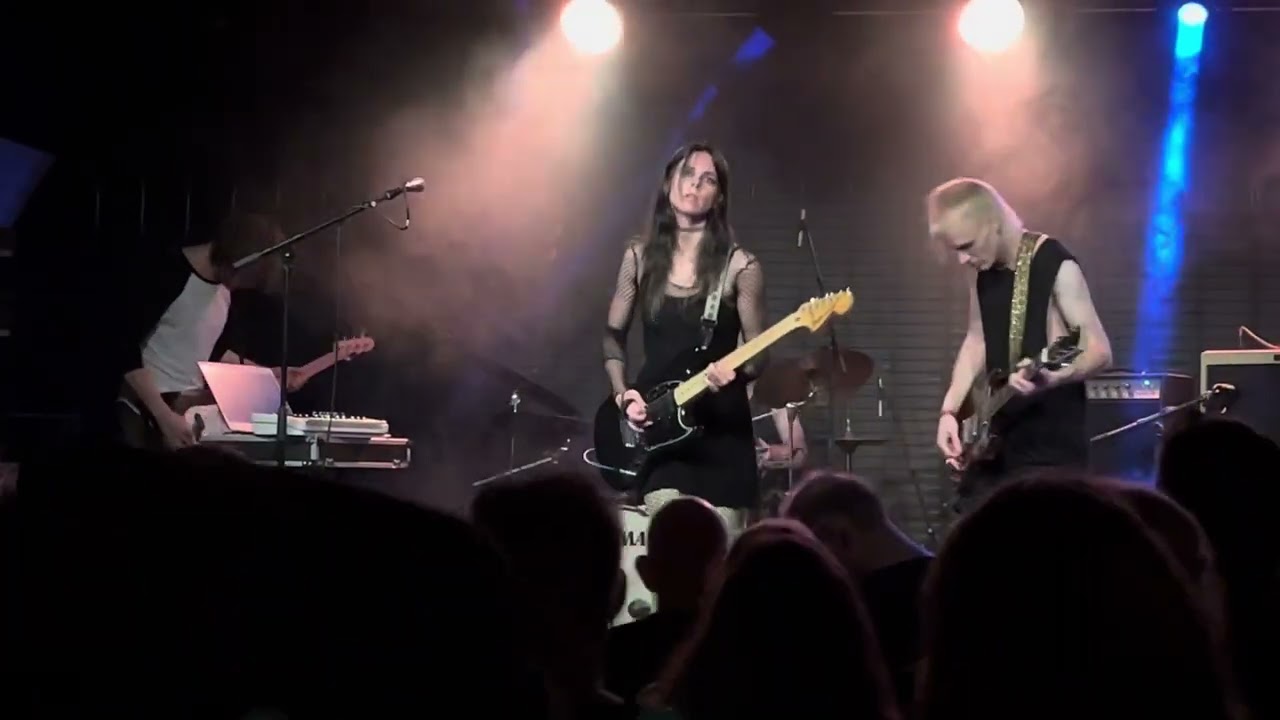 Grundeis – Bleach (Hamburg, 8.9.2023) @grundeis2715